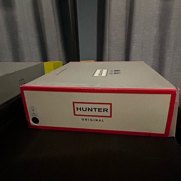 Hunter Rain Boots - Picture 3 of 10